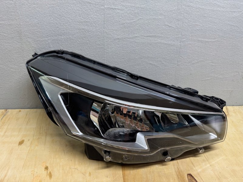 Miniatura produktu PEUGEOT 508 LIFT REFLEKTOR PRAWY LAMPA PRAWA 9807241180