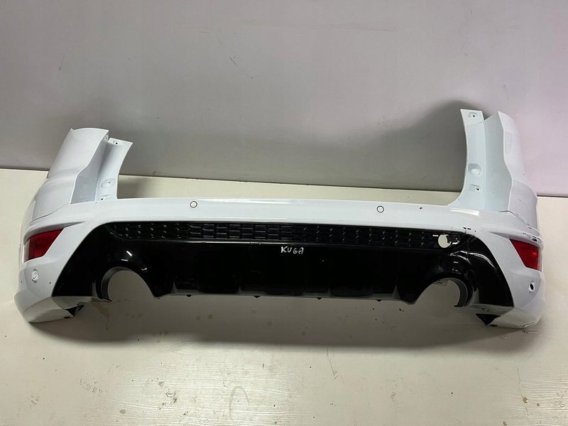 ZDERZAK TYŁ FORD KUGA II GV4J-S17K823-A