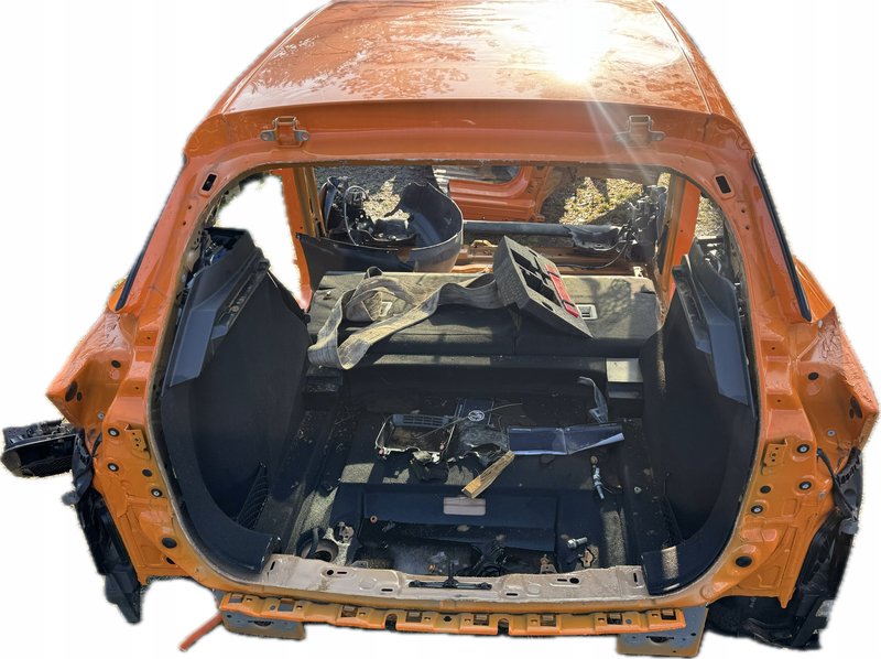 MG4 MG 4 ĆWIARTKA TYŁ LEWA PRAWA BŁOTNIK WANNA PAS TYLNY