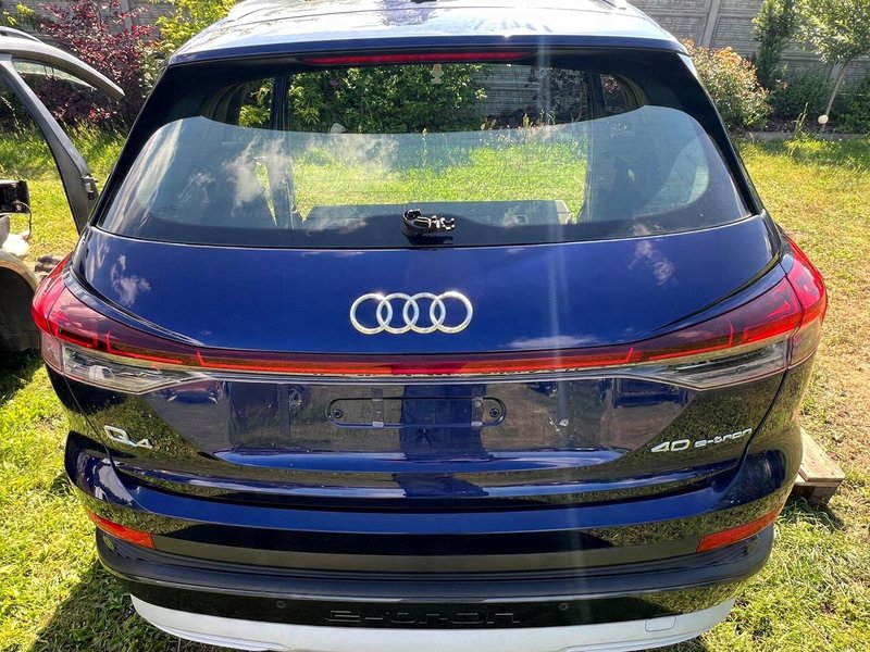Miniatura produktu AUDI Q4 E-tron KLAPA BAGAŻNIKA KOMPLETNA