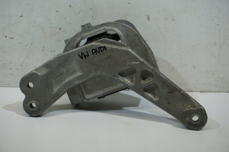 VW AUDI ŁAPA PODUSZKA SILNIKA 5WA199262AB