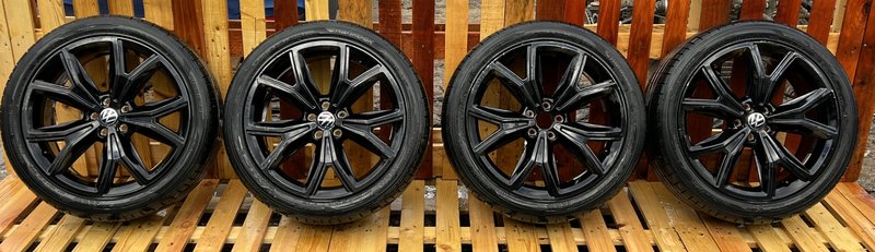 KOŁA ALUFELGI OPONY VW 2GM601025Q