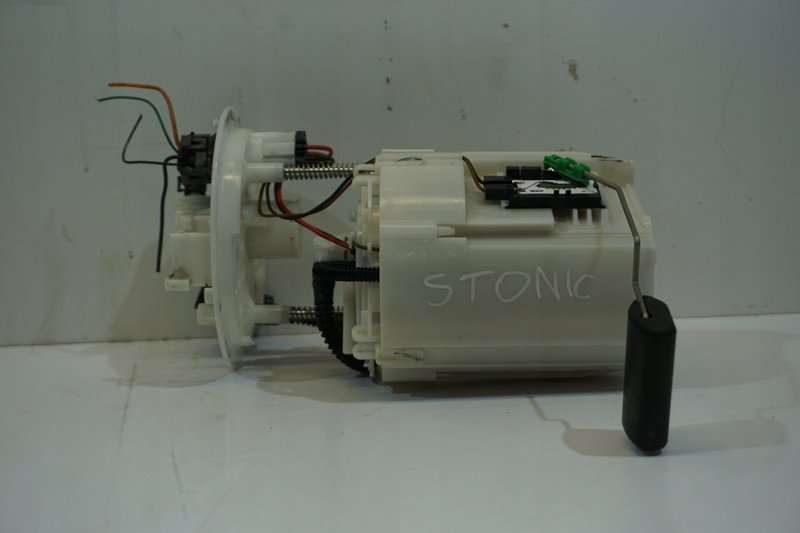 KIA STONIC POMPA PALIWA PŁYWAK 31110-H8400