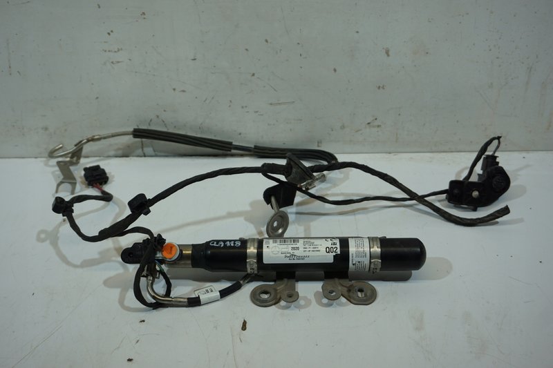 MERCEDES CLA W118 SIŁOWNIK PODUSZEK POWIETRZNYCH 0589-P1-000674