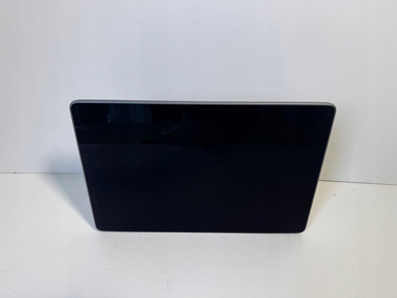 TESLA MODEL 3 LIFT EKRAN WYSWIETLACZ