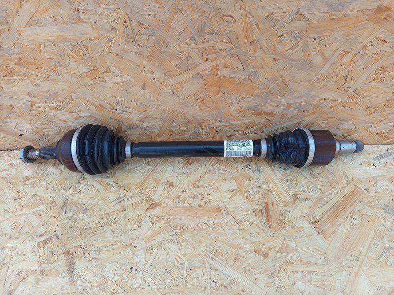 PÓŁOŚ TOYOTA PROACE STRONA LEWA 9839520980