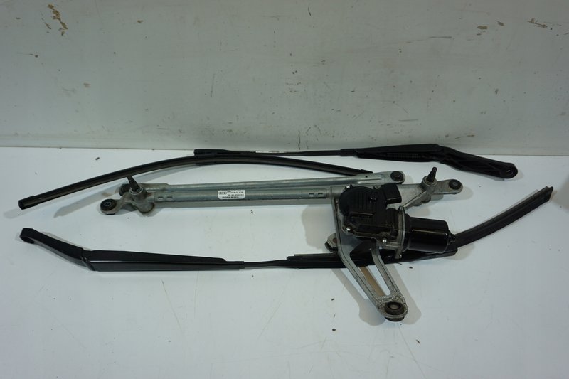 AUDI Q5 MECHANIZM SILNICZEK WYCIERACZEK WYCIERACZKI 80B955023D