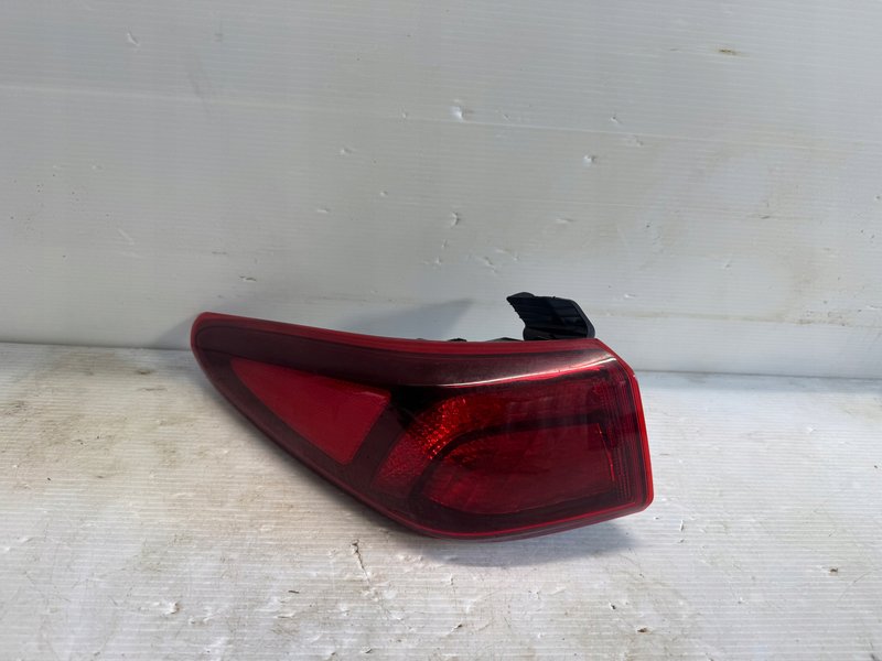 Hyundai KONA I LIFT LAMPA TYLNA lewa lewy TYŁ