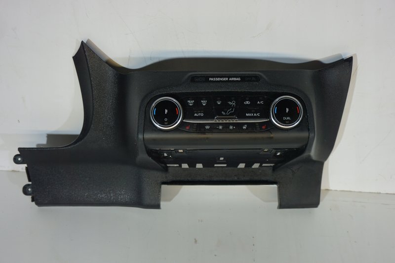 FORD KUGA MK3 PANEL PRZEŁĄCZNIK KLIMATYZACJI NJ6T-18C612-HB