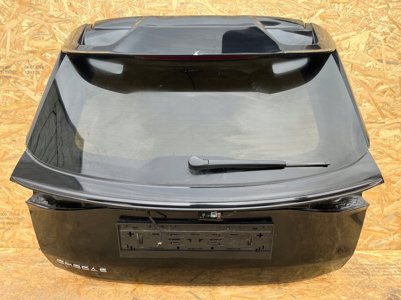 OMODA 5 KLAPA BAGAŻNIKA KOMPLETNA EUROPA