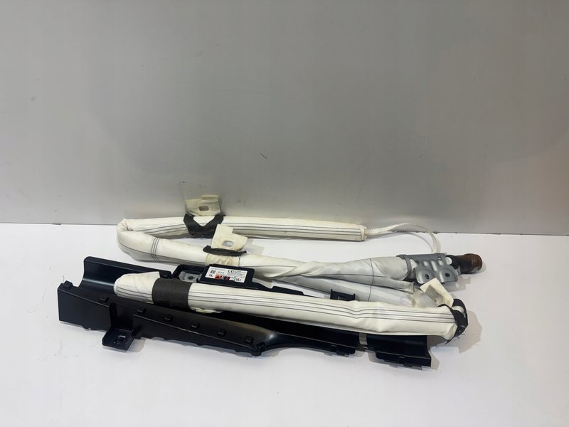 LEXUS LBX KURTYNA PODUSZKA LEWA PRAWA