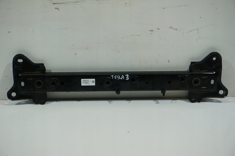 TESLA MODEL 3 ROZPÓRKA GFSH-GA1-TB1