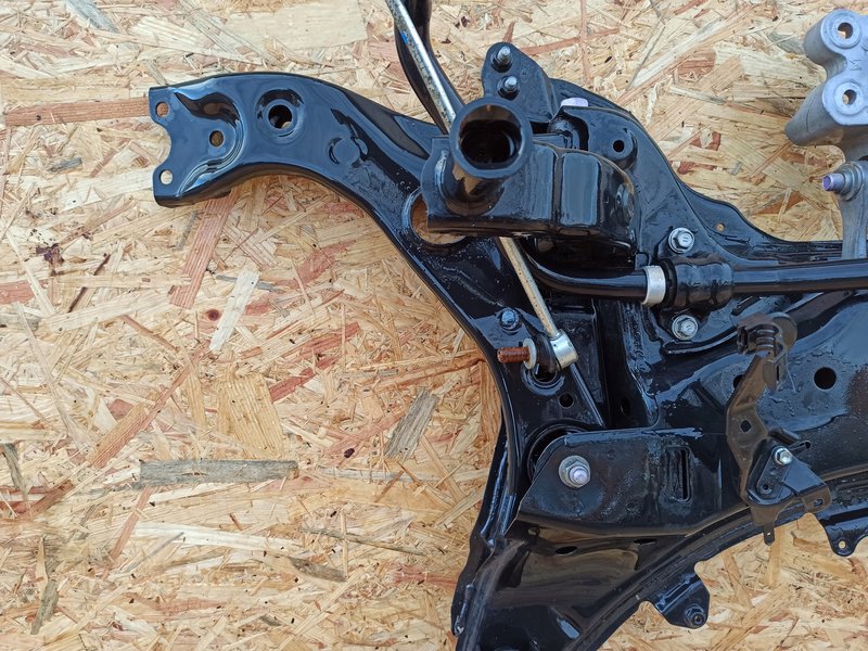 LEXUS UX WAHACZ PRZEDNI PRZÓD