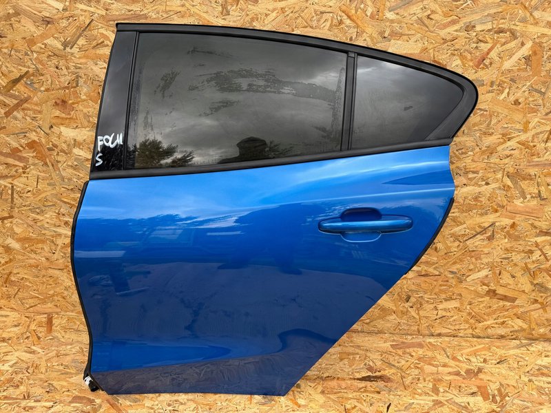 Ford Focus MK4 drzwi tylne lewe lewy tył