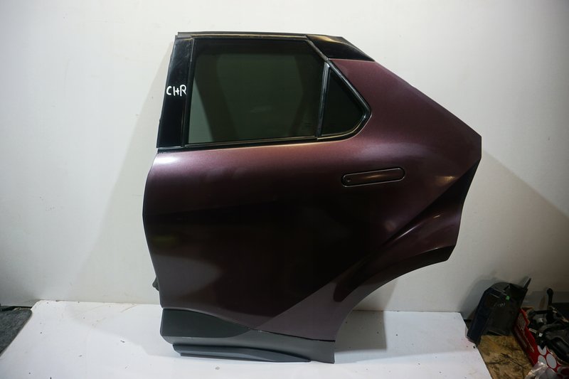 TOYOTA C-HR CHR DRZWI TYLNE LEWE LEWY TYŁ